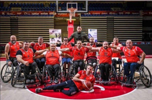 Košarkaški klub osoba s invaliditetom Paramont plasirao se u polufinale regionalne lige